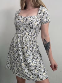 Image 2 of HM floral dress // S