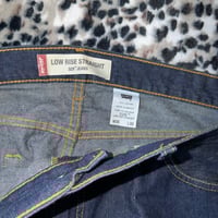 Image 5 of (38) Dark Wash 529 Baggy Levi’s 