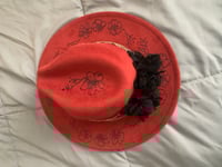 Image 4 of "Amada y Escogida" Hand-Burned Narrow Brim Panama Hat