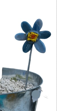 Image 1 of Small Flower Pick