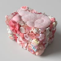 Image 1 of pink junk jewellery box