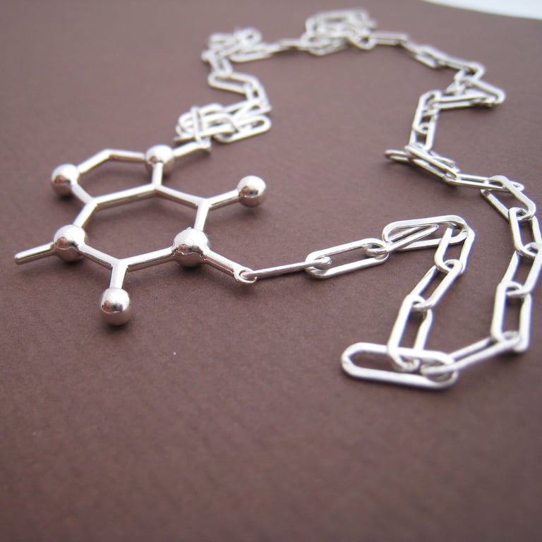 caffeine necklace - chunky Image 4
