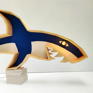 Image of Tiburón escultura.