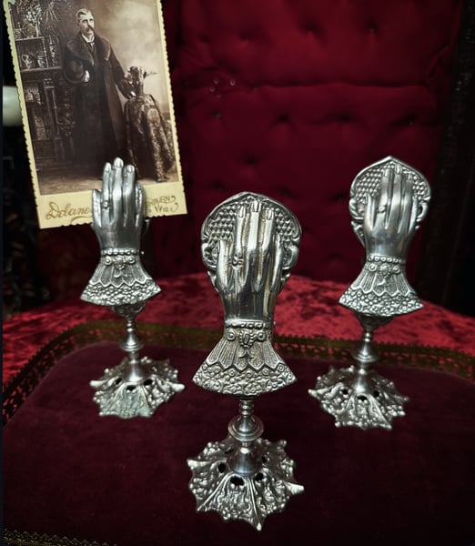 Image of Silver Victorian Hand Clasp w/ Stand
