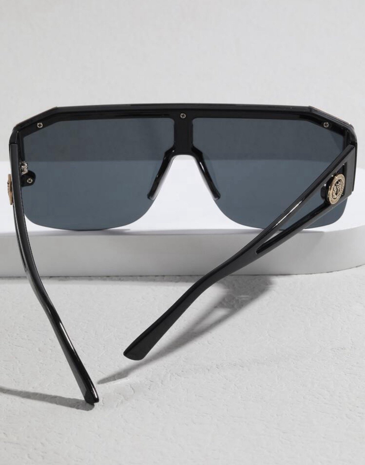 Stunner Shades” | Divas Eyewearz LLC