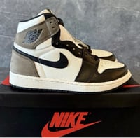 Image 3 of Jordan 1 Retro High Dark Mocha Size 9