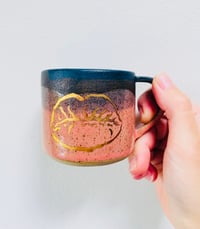 Lips cup - pink/charcoal/gold