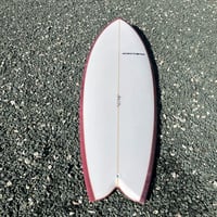 Image 4 of 6'0 Keel Fish Star Burst Marble Tint