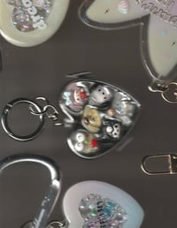 Image 2 of resin shakers 