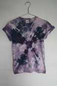 Image of HAND MADE TIE-DYE T-SHIRT. UNISEX. SIZE SMALL [7]