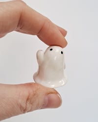 Image 2 of Little Boo Whisker/Flower Holder