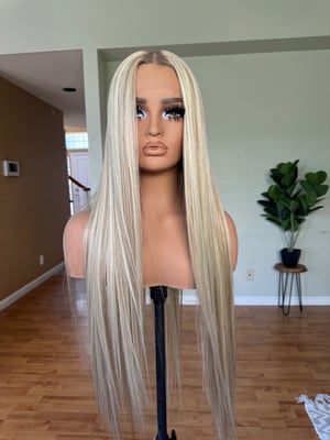 Image of Highlights blonde luxury (ready to ship)