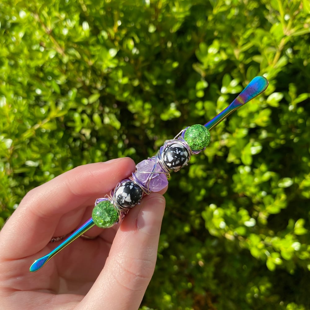 Image of spring sativa dab tool