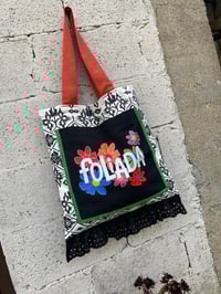 Image 3 of Bolsiña feita a man. Foliadaflores. Deseño exclusivo!