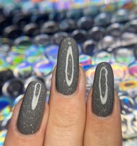 Image 16 of Glisten & Glow Pisces