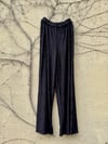 BLACK PLEATED PANTS