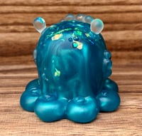 Image 4 of Bubbles the Dumbo Octopus - Frosty Swirls Aqua