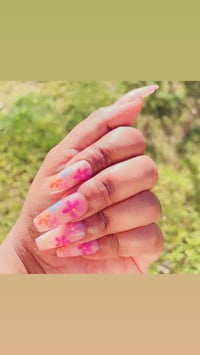 Image 4 of Nails - Long (Flowers)