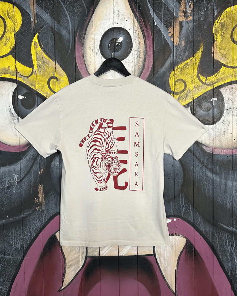 Image of Japanese Tiger Tee in Bone