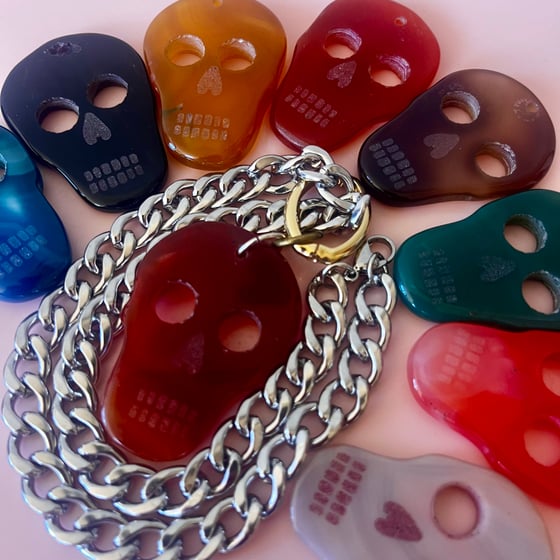Image of XL Agate Skull Necklace on Chunky Chain