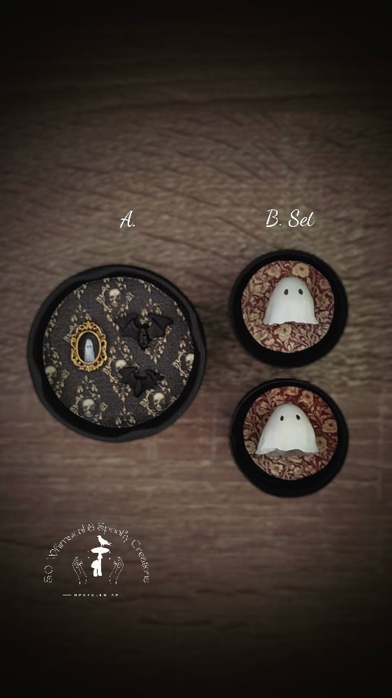 Image of (FREE U.S. SHIPPING) "Tiny Walls" Ghost Magnet/ "Vintage Floral" Ghost Set
