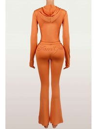 Image 2 of Orange Gia Set