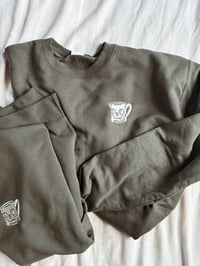 Image 4 of Fall/Winter 2024 Clearance Sale