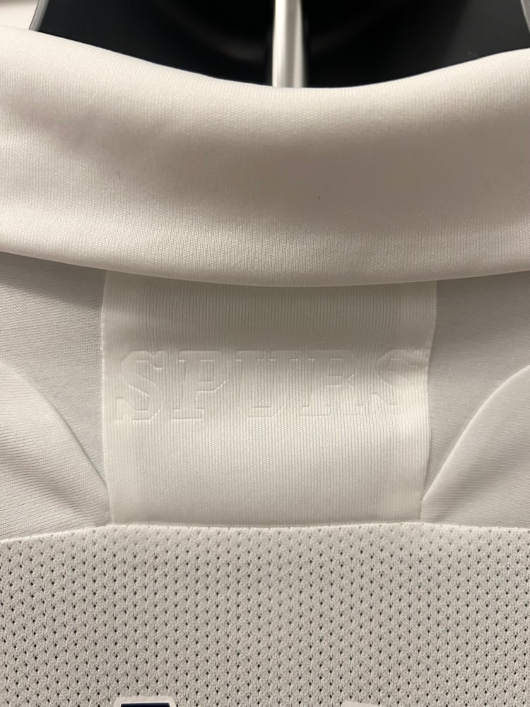 Image of Tottenham Hotspur “BALE 3” 2011/12 Match Issued 2011/12 Long Sleeve Home Shirt + patches (XL)