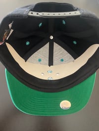 Image 4 of Memphis Grizzlies Snapback 