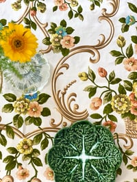 Image 3 of Nappe rectangulaire - décor fleuri