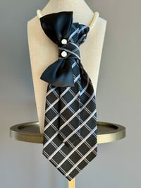 Image 2 of Midnight Debutante