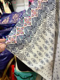 Image 4 of puller over with lace ribbon 