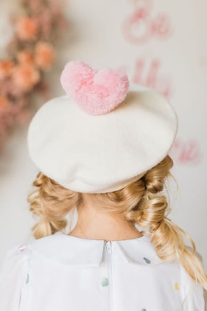 Image of Small Heart Pom Beret - Cream with Contrast Color