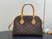 Image 5 of LV Ever More