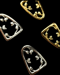 Image 3 of Viney Window Frame| 18k Gold Vine Window Frame| Gold Vine Window Frame- naGEMs Original
