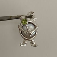 Image 2 of wizard frog