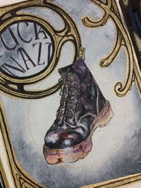 Image 3 of Dr Martens - impression et original