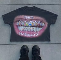 PAINTED SMILES GRAPHIC TEE