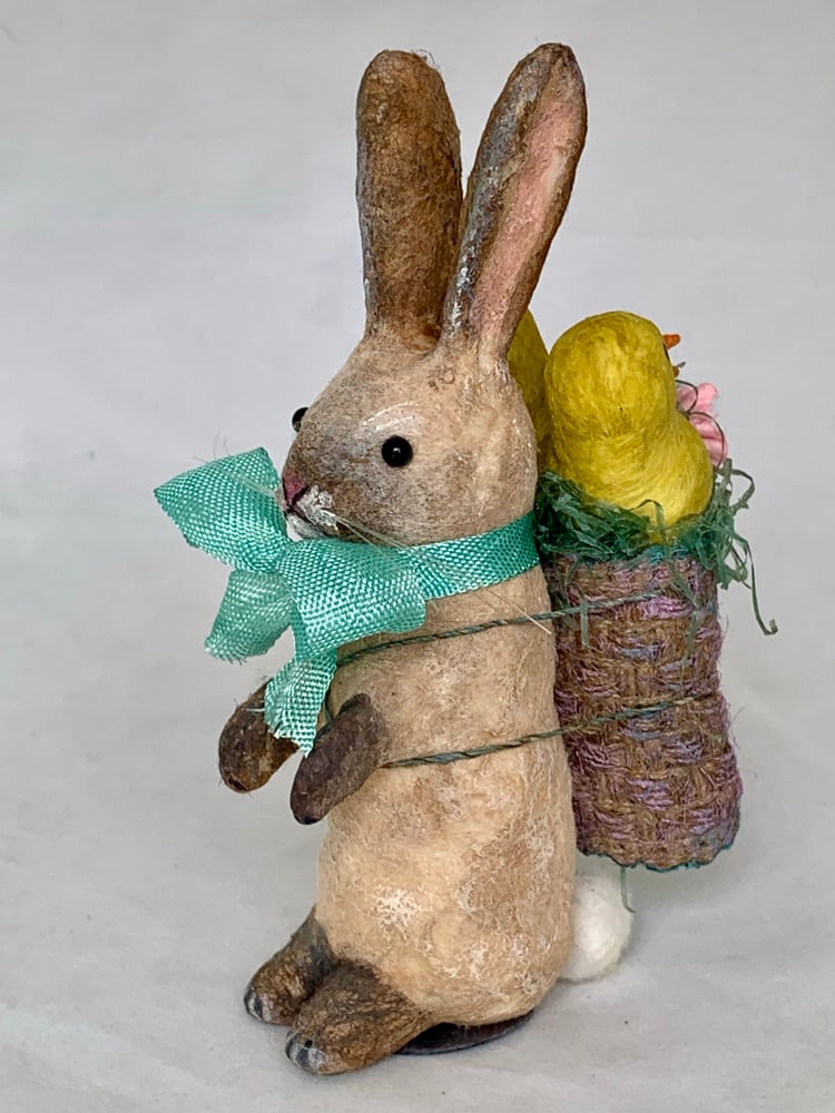 Image of Buff bunny with chicks blue bow