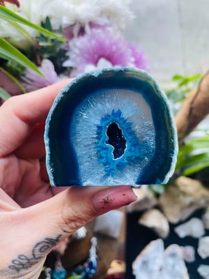 Image of Free standing gate geode 