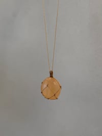 Image 1 of Selenita naranja pendant