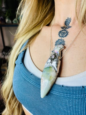 Image of ROOTS TO BLOSSOM- Blossom agate