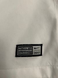 Image 11 of Tottenham Hotspur “KANE 10” 2017/18 Home Shirt + UCL patches (M)