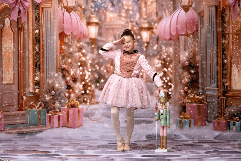 Image of 11/9/25 Bowtique Twinkle Avenue