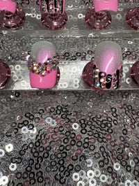 Image 2 of  Pink French tip, short gel, press nails 