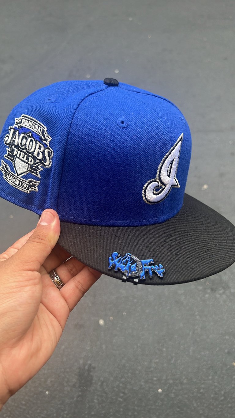 “Api Biru” Image 2