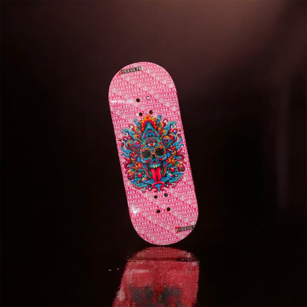 Shakara.fb Pro Model - Real Wear Graphic