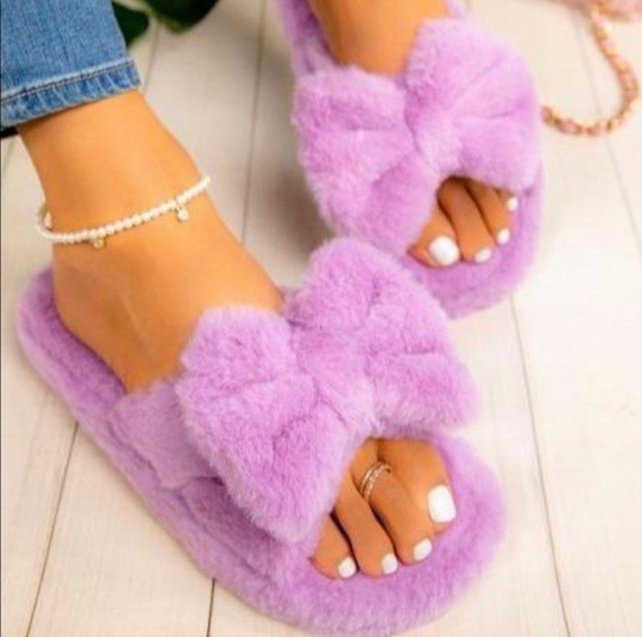 Purple best sale fuzzy slides