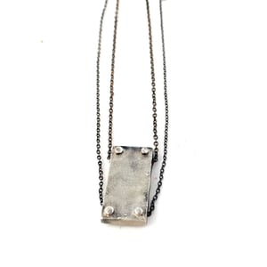Image of small vertical necklace double chain