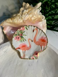 Image 1 of Scallop Trinket Dish SD109